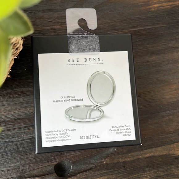 NIB Rae Dunn “GET CUTE.” Compact Mirror - Picture 4 of 10